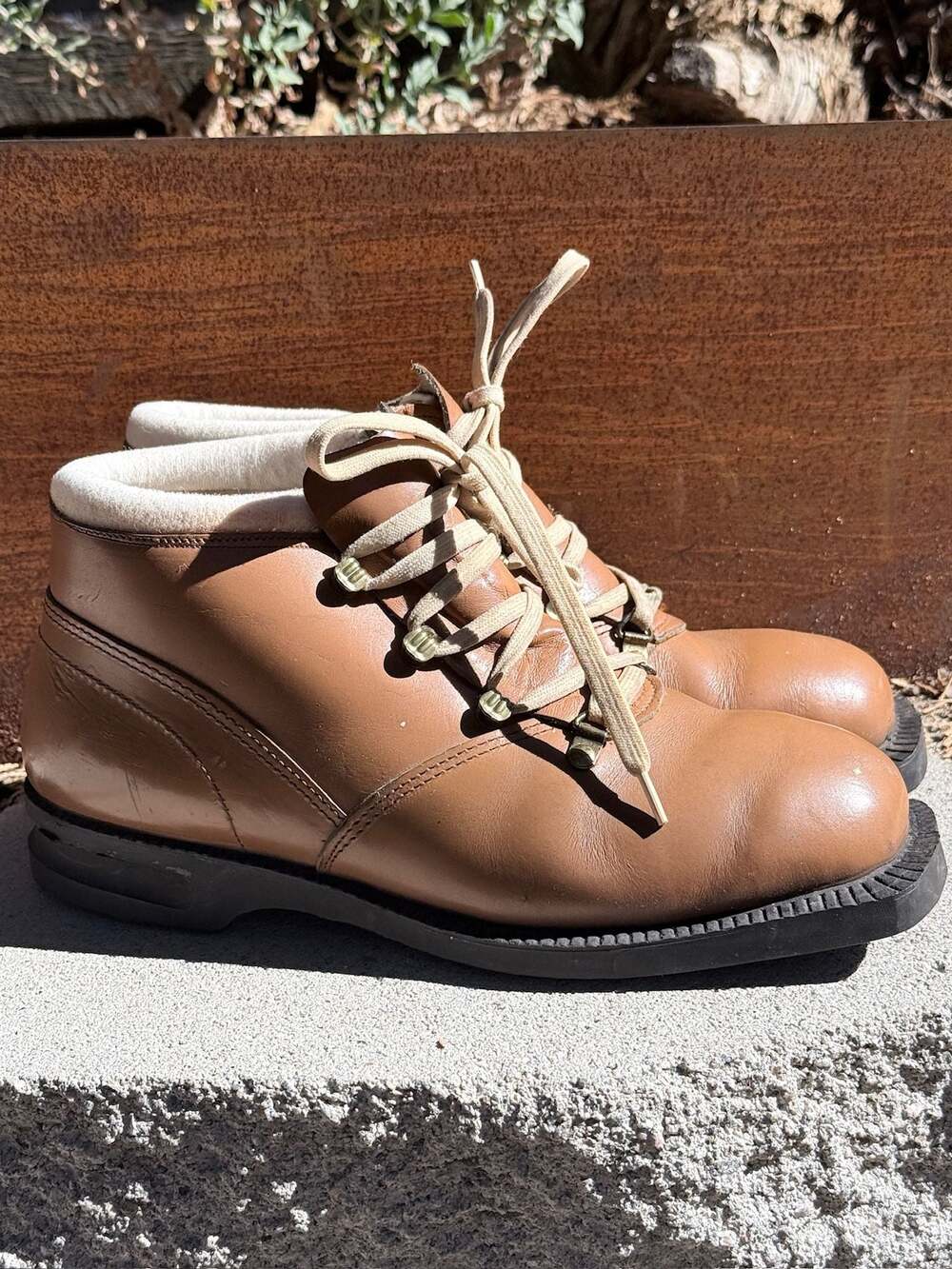 Alfa VULC Vintage Leather 75mm 3-Pin Nordic Cross-Country Ski Boots Size 38